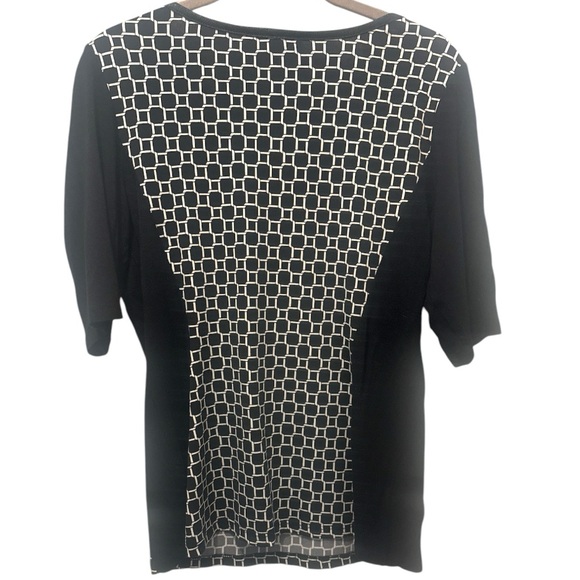 AGB Medium Women’s Short Sleeve Cotton/Poly Dress T-Shirt. Slimming design - Picture 3 of 3